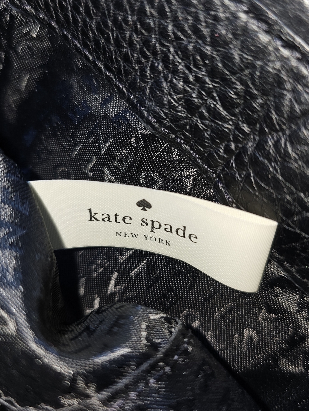 Kate Spade Black Pebbled Leather Bow Tote | Magnetic Snap | Dust Bag | EUC - Picture 9 of 11